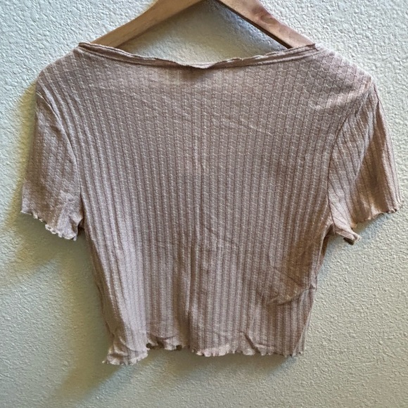 Cotton On Women's Tan Ribbed Crop Top - Picture 4 of 5